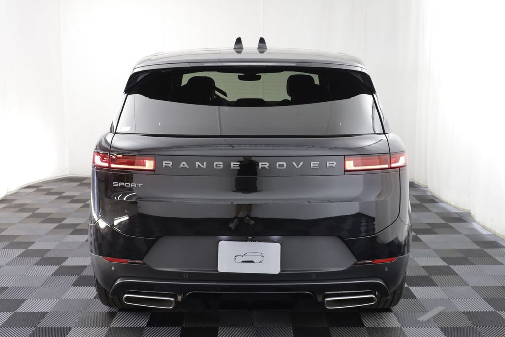 Certified 2026 Land Rover Range Rover Sport SE AWD/4WD image 17