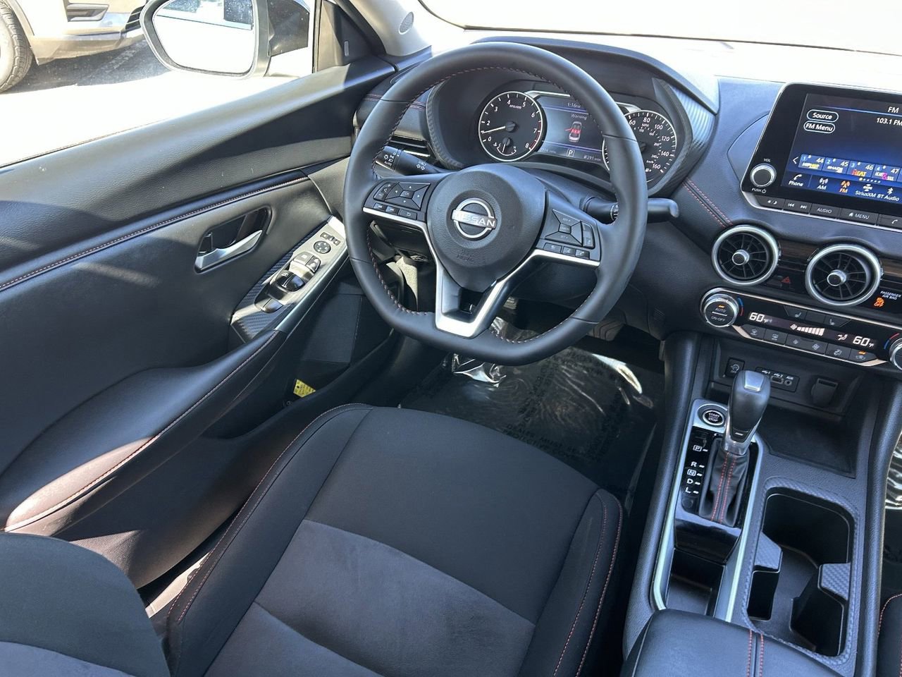 Certified 2025 Nissan Sentra SR image 16
