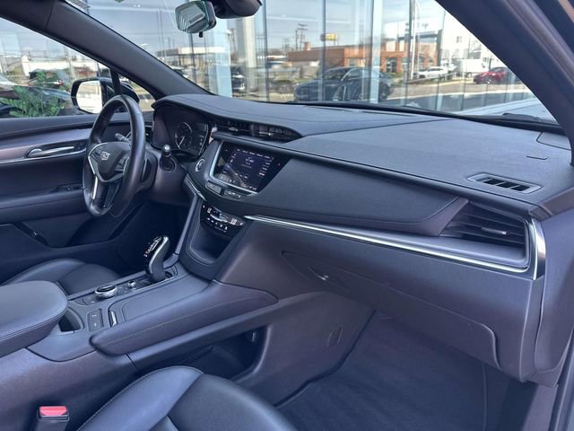 Certified 2023 Cadillac XT5 Luxury FWD image 21