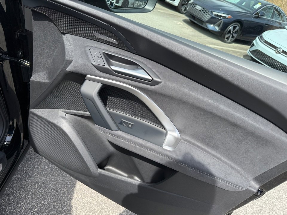 New 2026 Audi SQ5 Premium Plus image 31