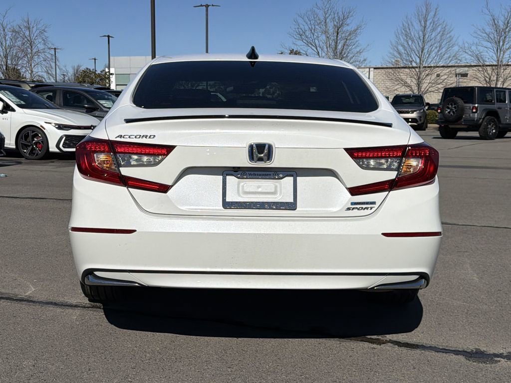 Used 2022 Honda Accord Sport image 4