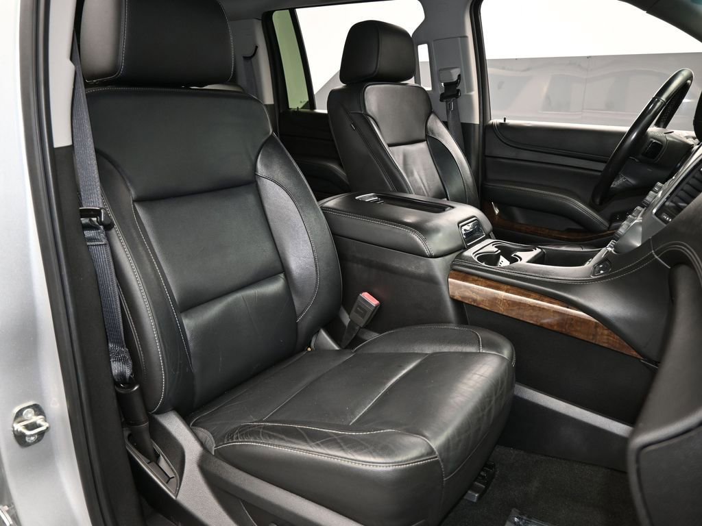 Used 2018 Chevrolet Suburban LT image 52