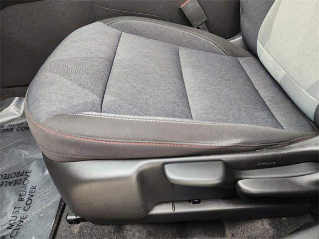 Used 2024 Chevrolet Trax RS w/ Sunroof Package image 23