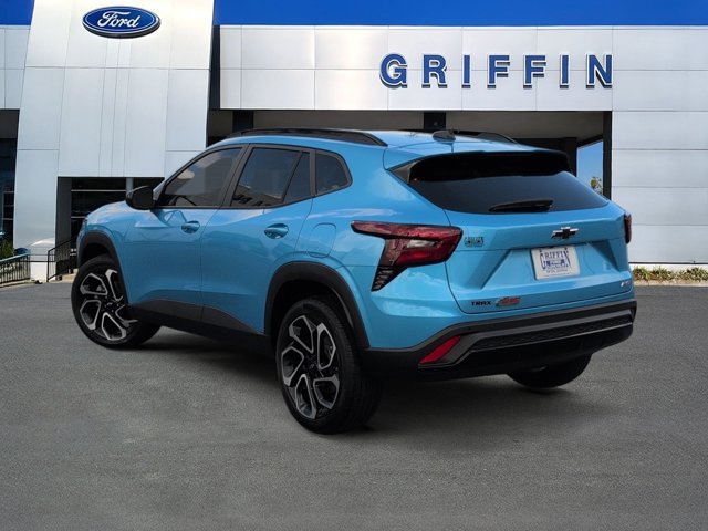 Used 2026 Chevrolet Trax RS w/ Driver Confidence Package FWD image 9
