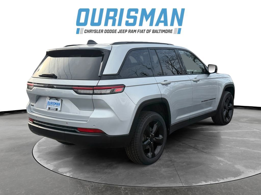 Used 2022 Jeep Grand Cherokee Altitude image 6