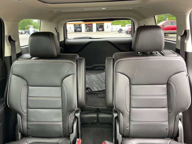Used 2020 GMC Acadia Denali w/ LPO, 'HIT The Road' Package AWD/4WD image 29