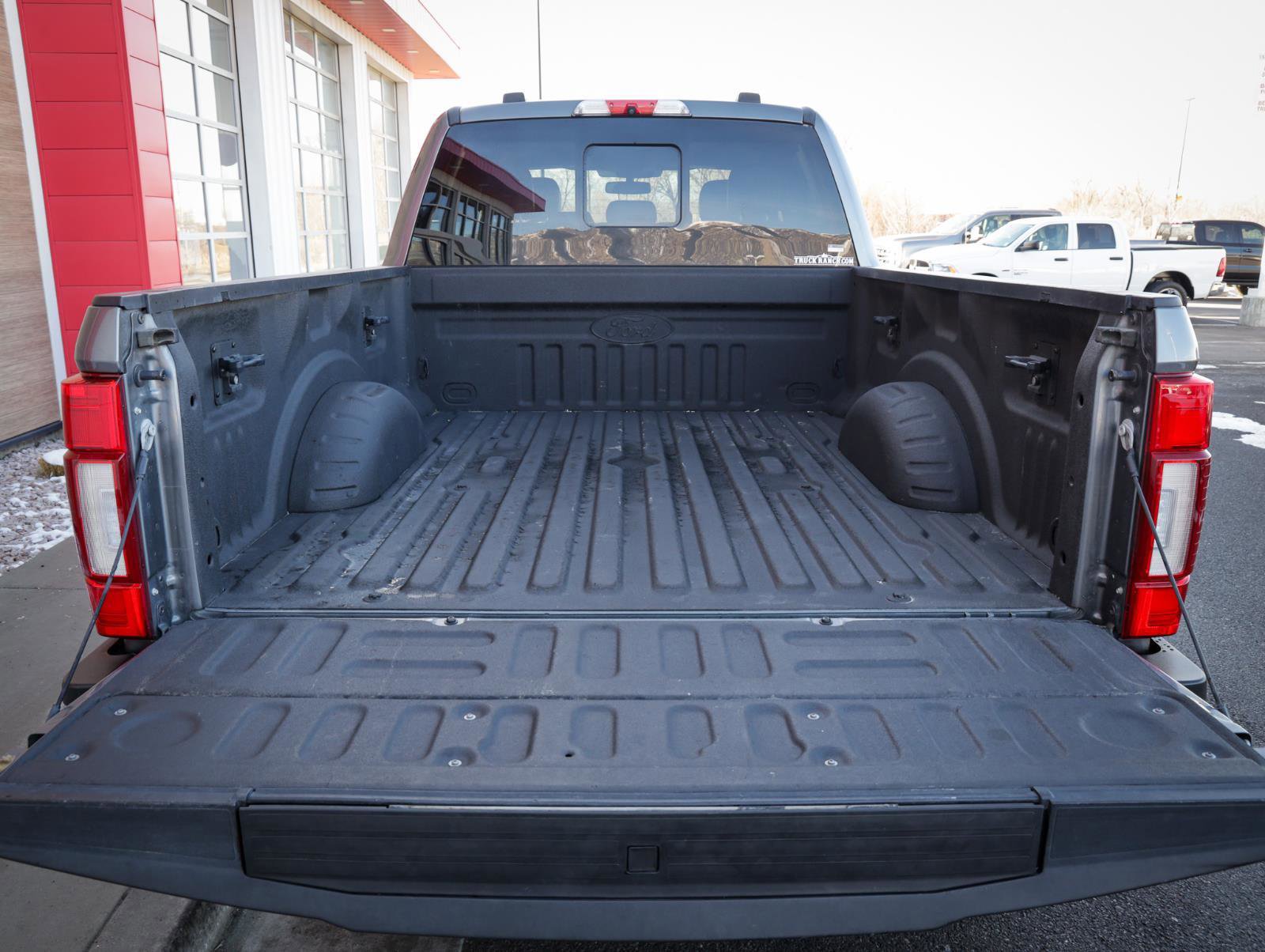 Used 2021 Ford F250 Lariat w/ Tremor Off-Road Package image 5