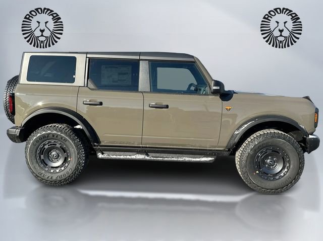 New 2025 Ford Bronco Badlands image 4