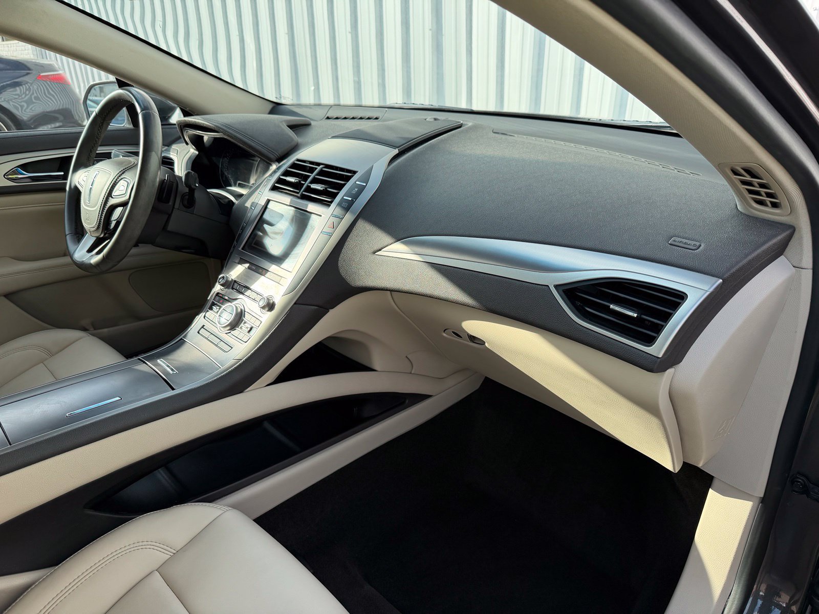 Used 2019 Lincoln MKZ Premiere AWD/4WD image 23