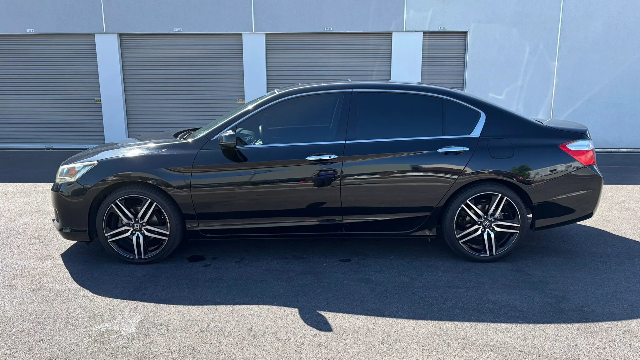 Used 2014 Honda Accord EX image 2