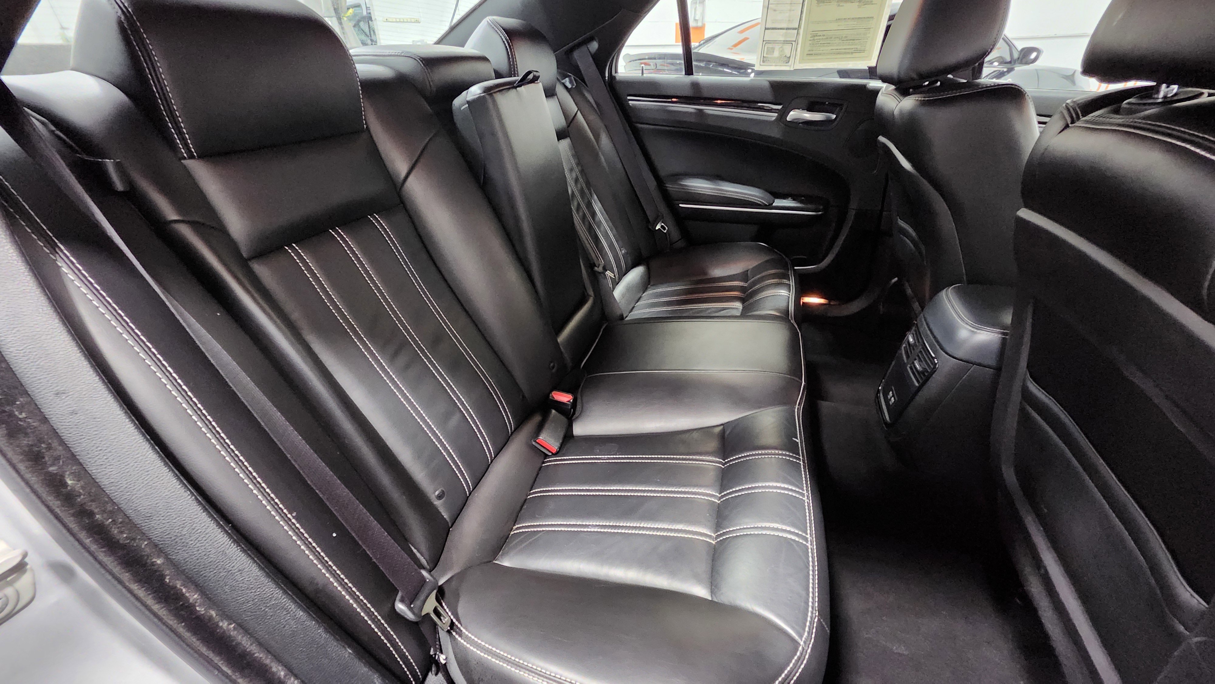 Used 2023 Chrysler 300 S image 21