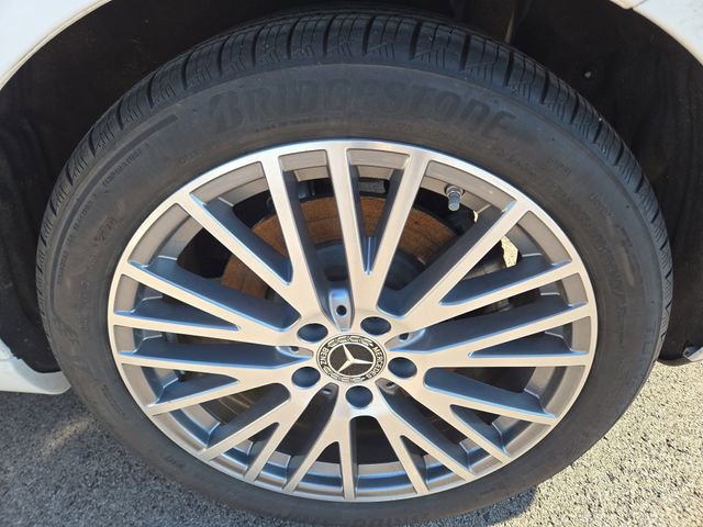 Certified 2025 Mercedes-Benz CLA 250 4MATIC image 27