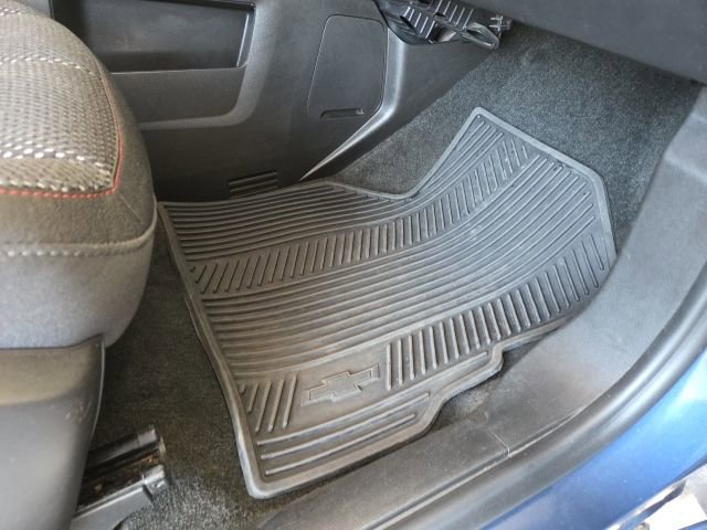 Used 2017 Chevrolet Equinox LT image 15