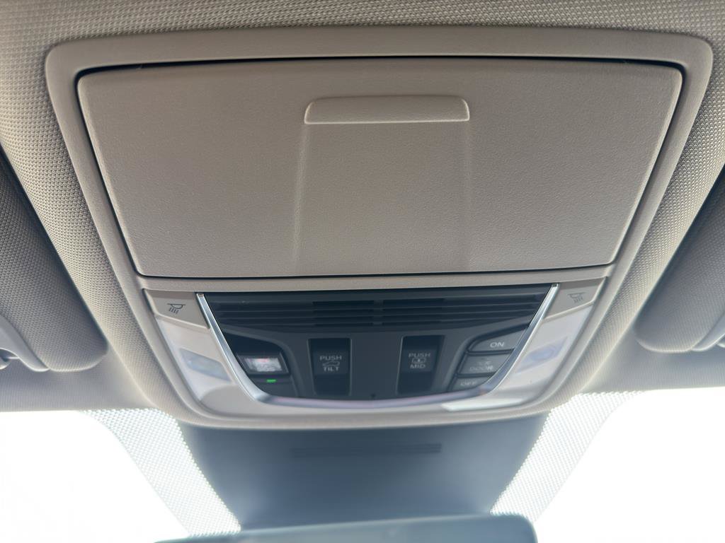 New 2026 Acura MDX FWD image 18