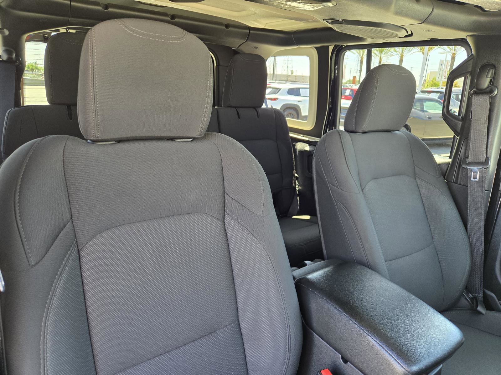 Certified 2022 Jeep Wrangler Unlimited Sport image 32