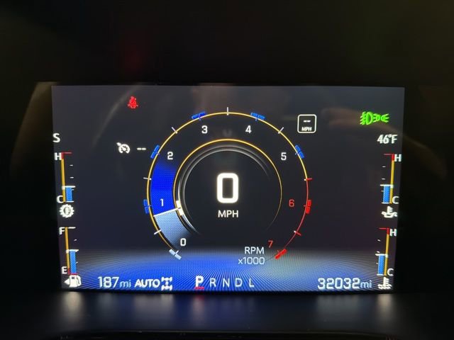 Used 2023 Chevrolet Colorado Z71 w/ Z71 Convenience Package 2 image 19