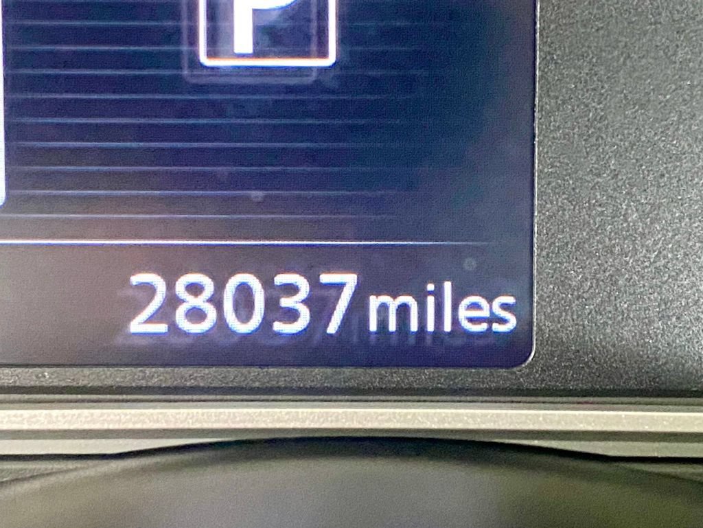 Used 2024 Nissan Versa SV w/ Trunk Package FWD image 19