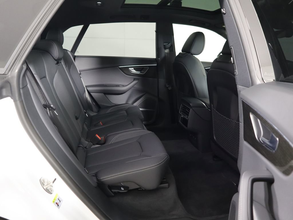 New 2026 Audi Q8 Premium Plus image 23