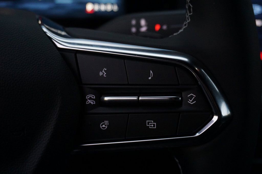 New 2026 Chevrolet Traverse LT w/ Driver Confidence Package image 21