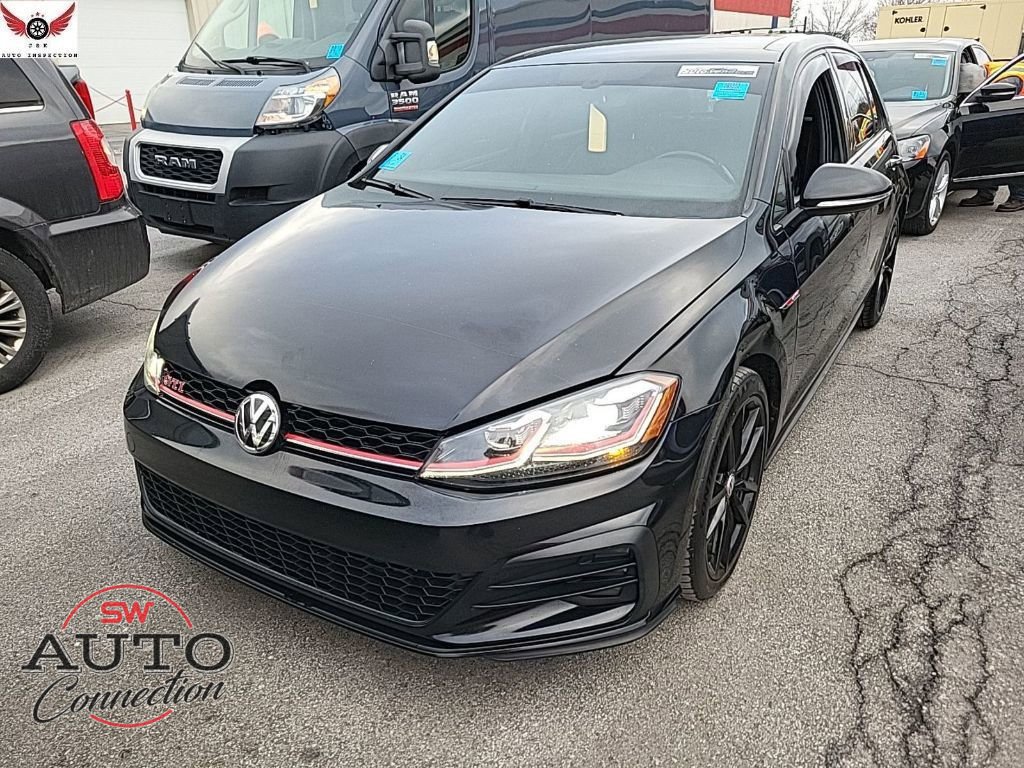 Used 2021 Volkswagen GTI SE image 2