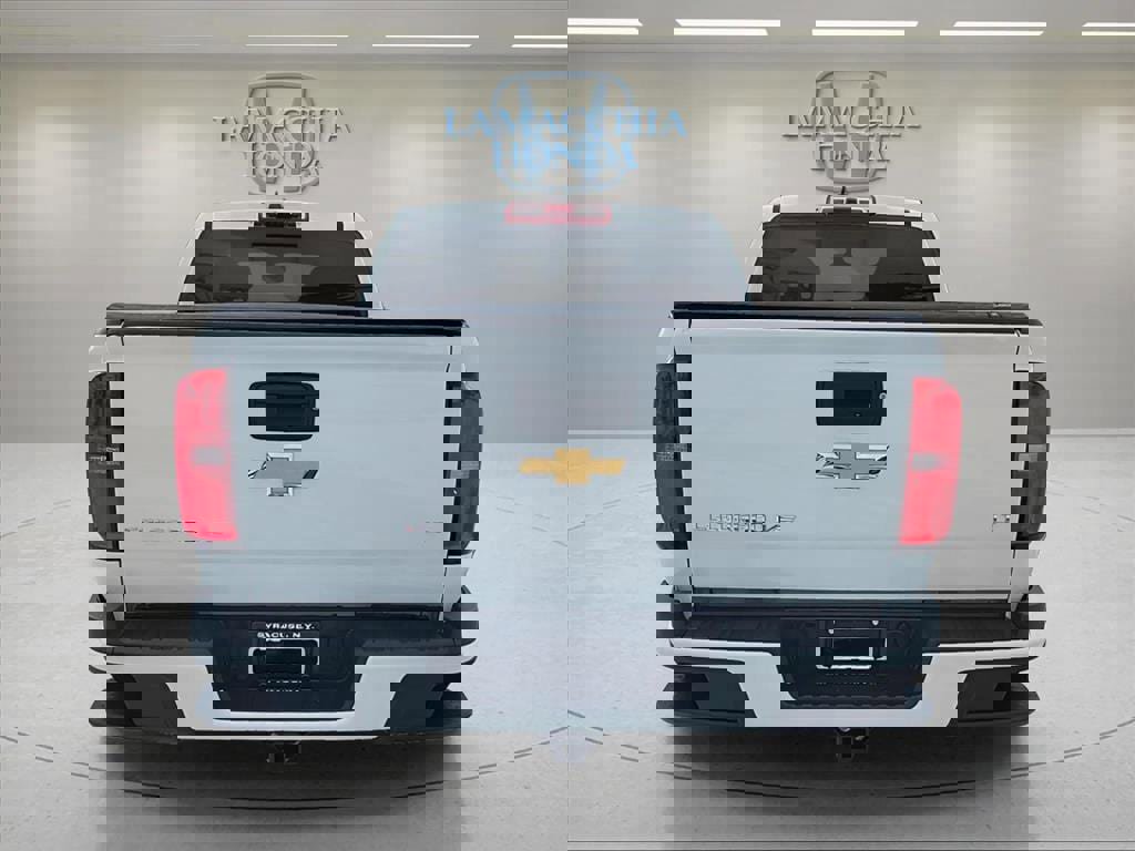 Used 2017 Chevrolet Colorado LT w/ LT Convenience Package image 5