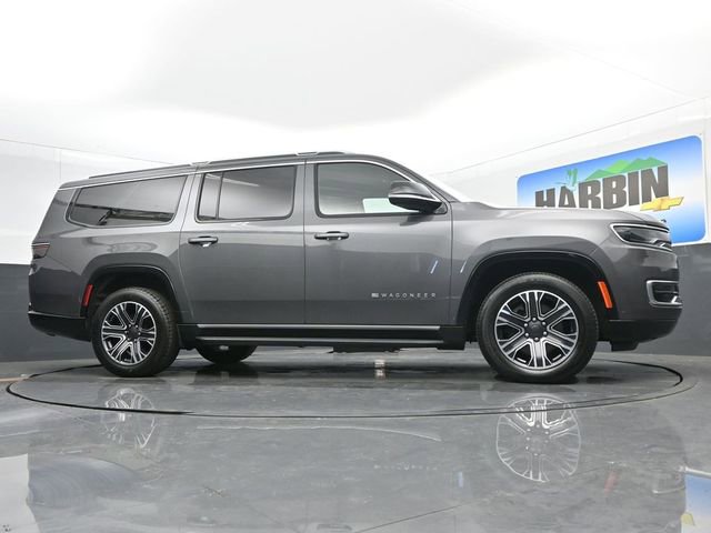 Used 2023 Jeep Wagoneer L Series II image 24