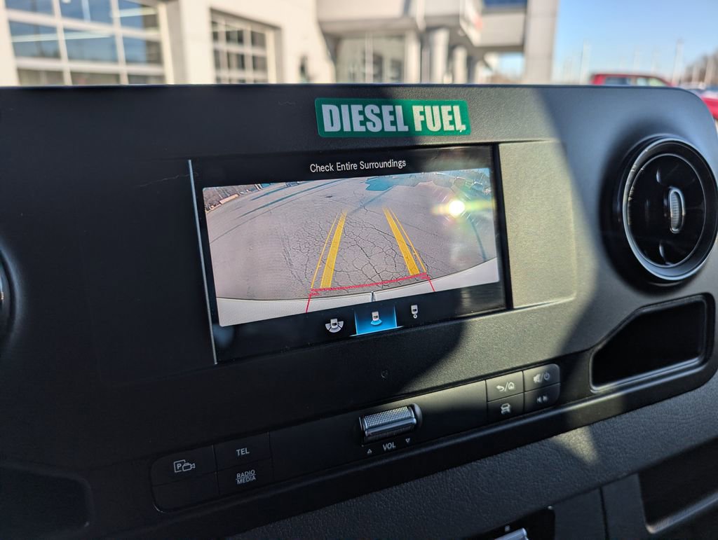 Used 2024 Mercedes-Benz Sprinter 2500 image 28