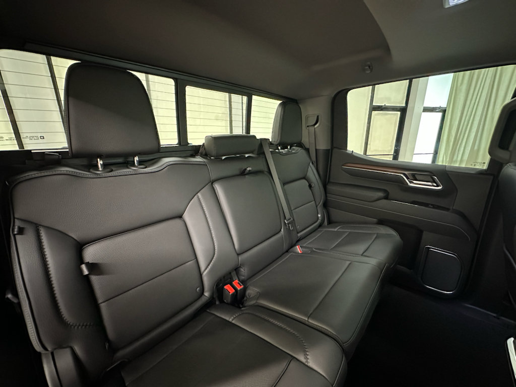 Used 2026 GMC Sierra 1500 Denali w/ Denali Reserve Package AWD/4WD image 19