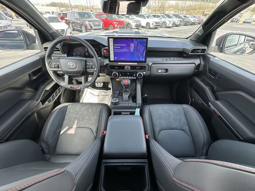 Used 2025 Toyota Tacoma TRD Pro AWD/4WD image 21