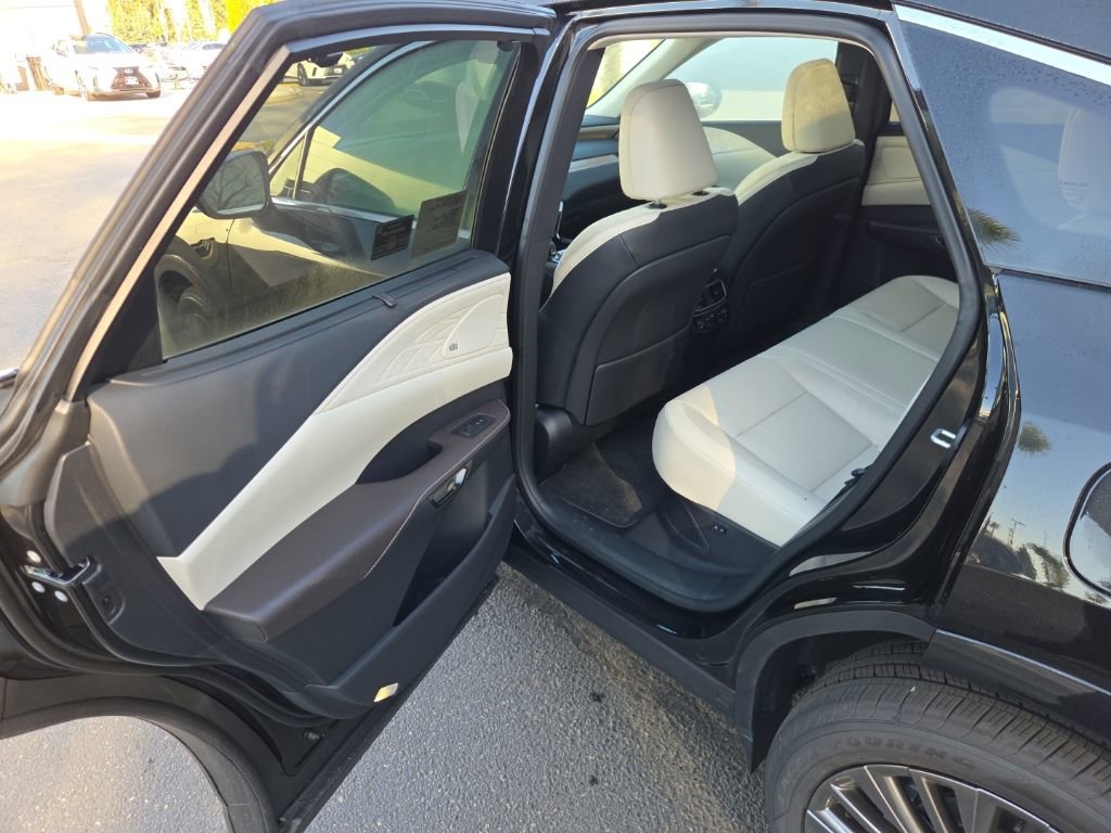 New 2026 Lexus RX 350 image 15