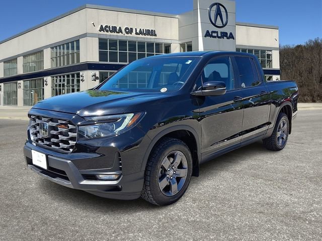 Used 2024 Honda Ridgeline TrailSport image 3