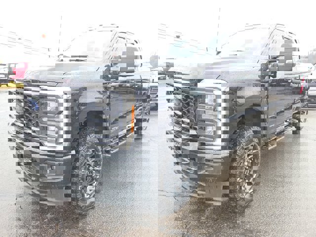 Used 2024 Ford F250 Lariat w/ Lariat Ultimate Package image 2