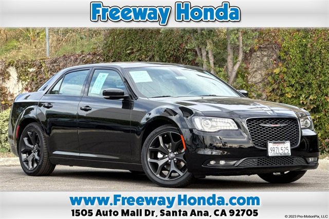 Used 2022 Chrysler 300 S