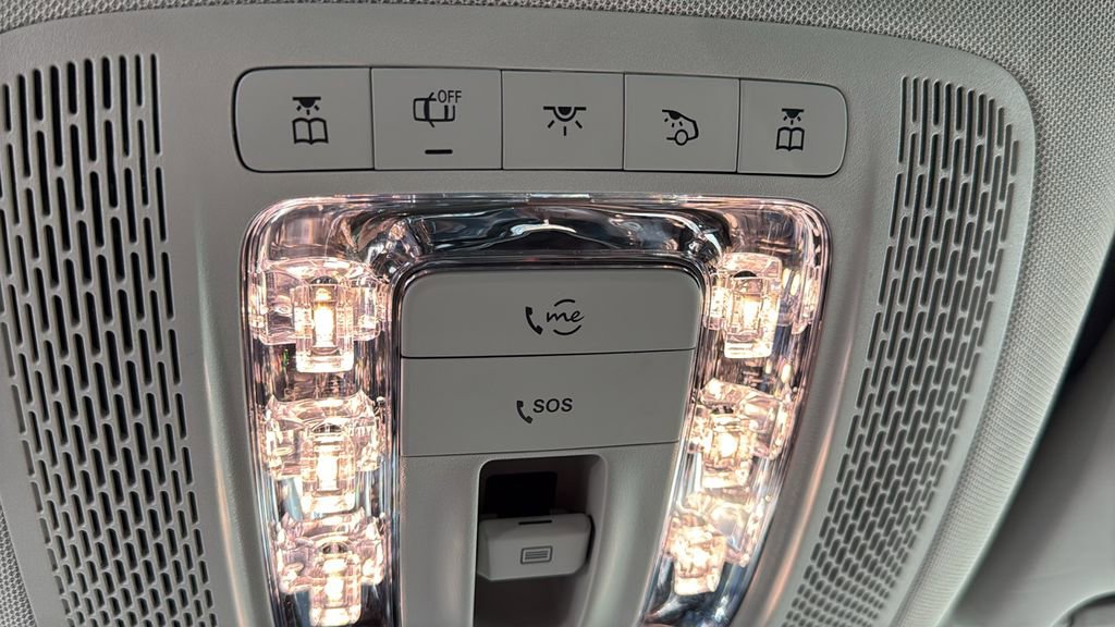 Certified 2026 Mercedes-Benz GLE 450e 4MATIC image 40