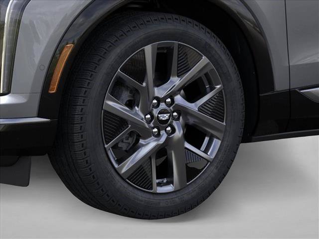 New 2026 Cadillac Optiq Luxury 1 RWD image 9