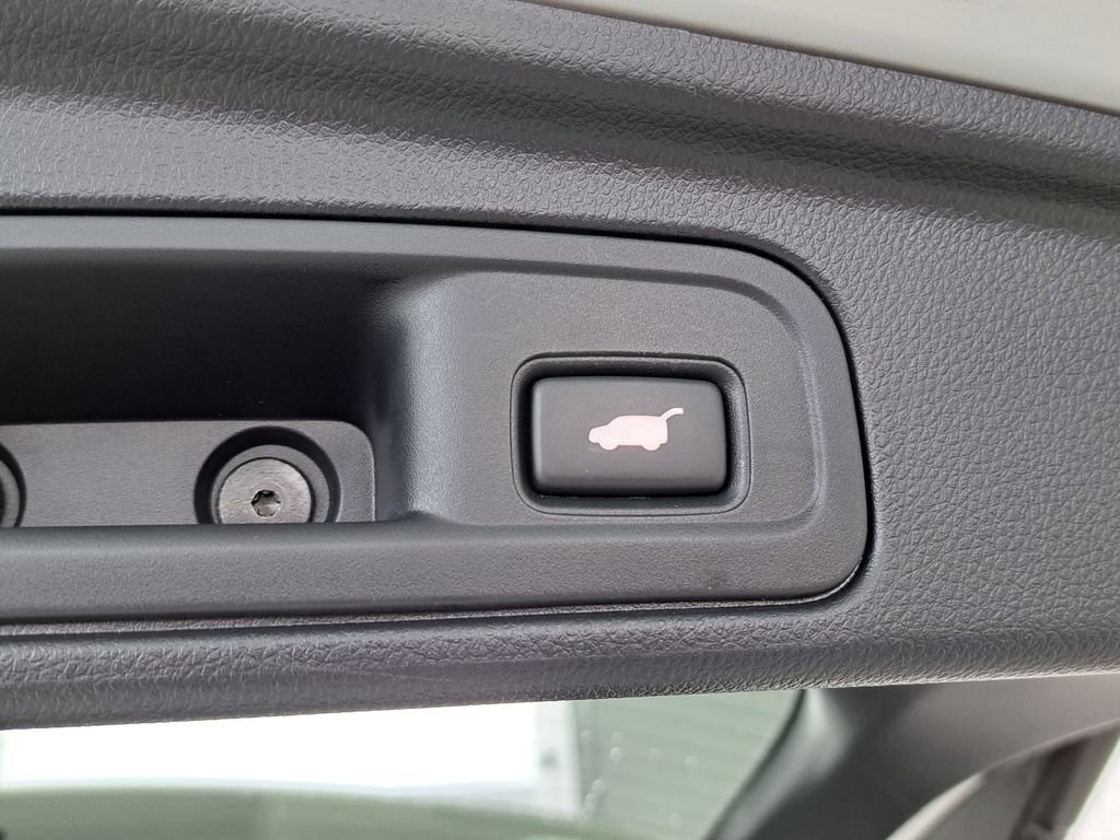 Used 2020 Honda Pilot Touring image 31