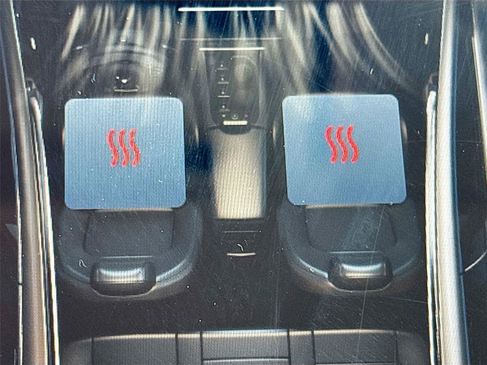 New 2025 VinFast VF 8 Eco AWD/4WD image 19