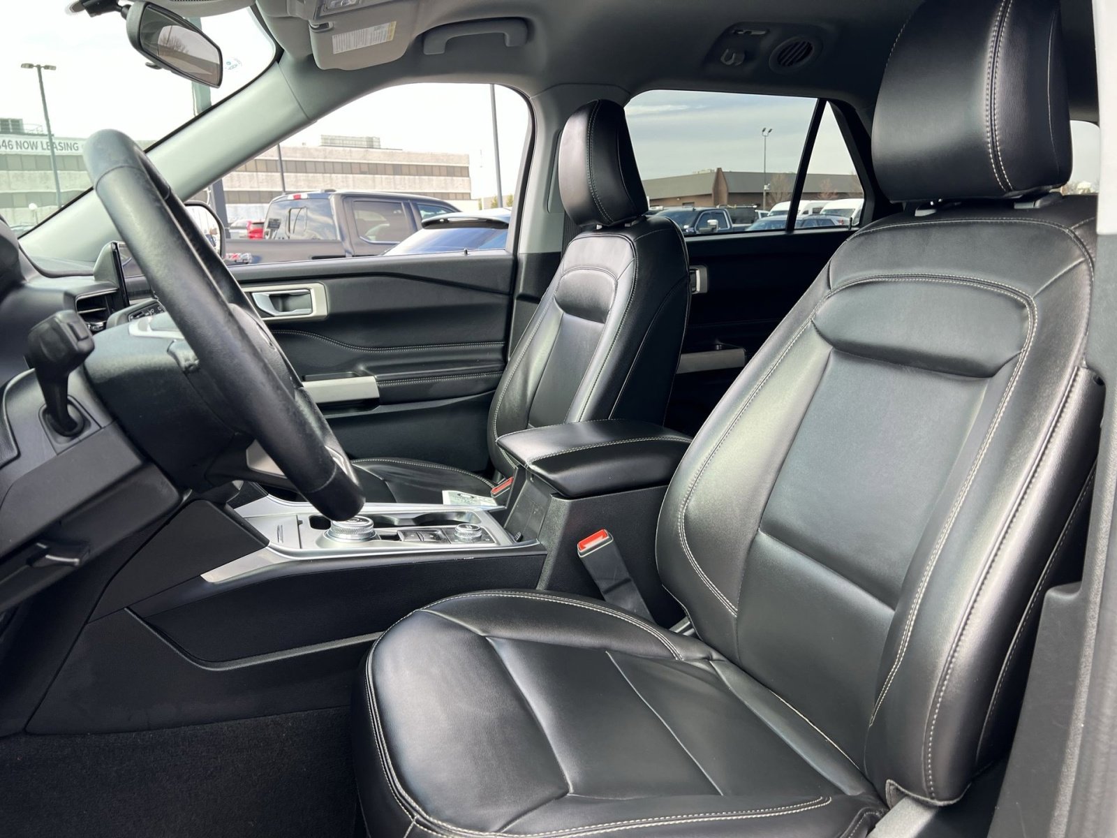 Certified 2023 Ford Explorer XLT w/ Equipment Group 202A image 13