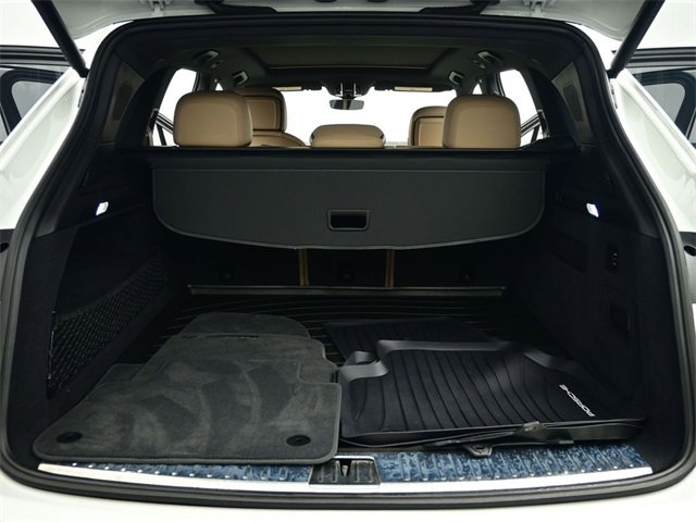 Used 2023 Porsche Cayenne S Platinum w/ Assistance Package image 48