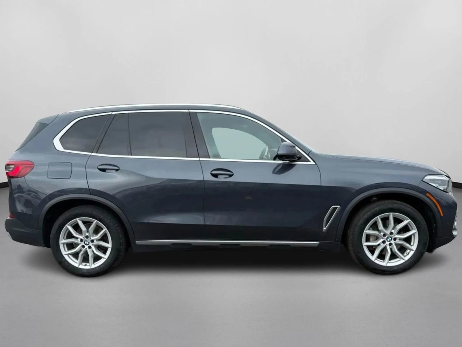 Used 2020 BMW X5 xDrive40i w/ Convenience Package image 3
