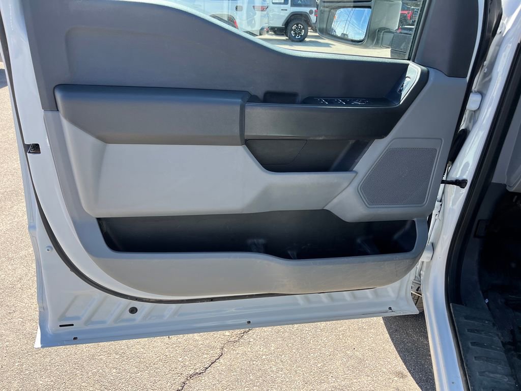 Used 2023 Ford F350 XL w/ XL Chrome Package AWD/4WD image 12