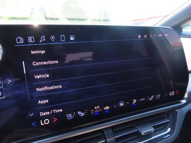 Certified 2025 Chevrolet Equinox EV RS w/ Convenience Package II AWD/4WD image 22