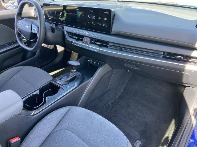 Used 2025 Kia K4 image 23