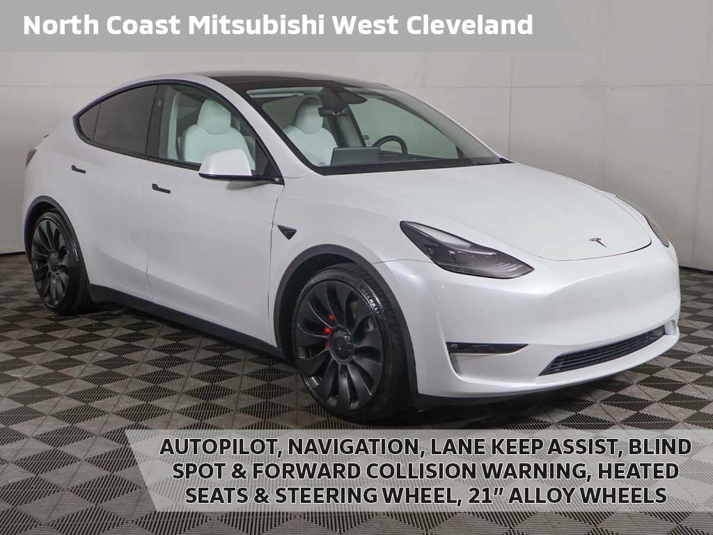 Used 2023 Tesla Model Y Performance AWD/4WD image 1