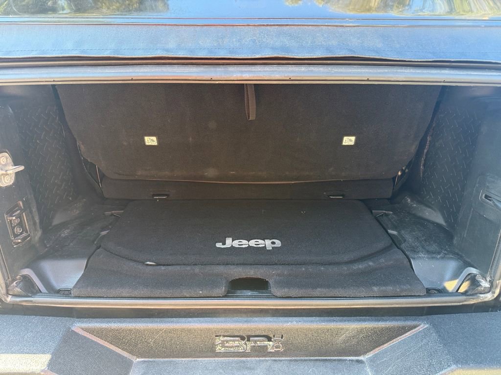 Used 2017 Jeep Wrangler Sport w/ Quick Order Package 24S image 25