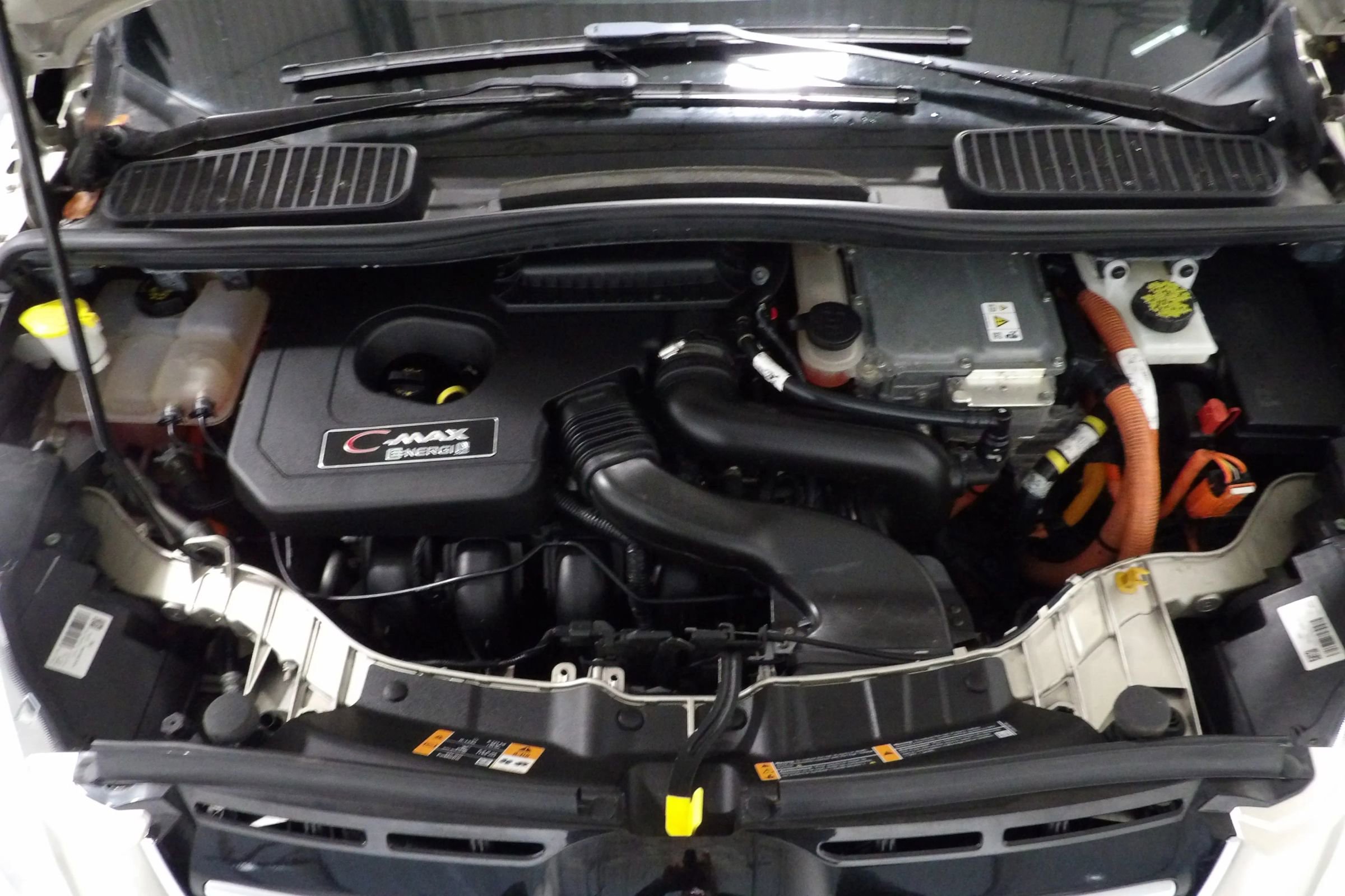 Used 2017 Ford C-MAX Energi SE image 19