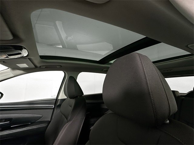 Used 2022 Hyundai Tucson SEL w/ Cargo Package image 19