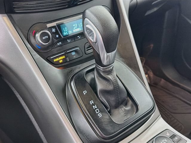 Used 2016 Ford Escape SE w/ Equipment Group 201A AWD/4WD image 16