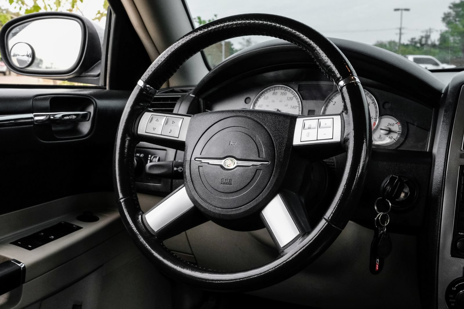 Used 2006 Chrysler 300 SRT8 w/ SRT Option Group II RWD image 12
