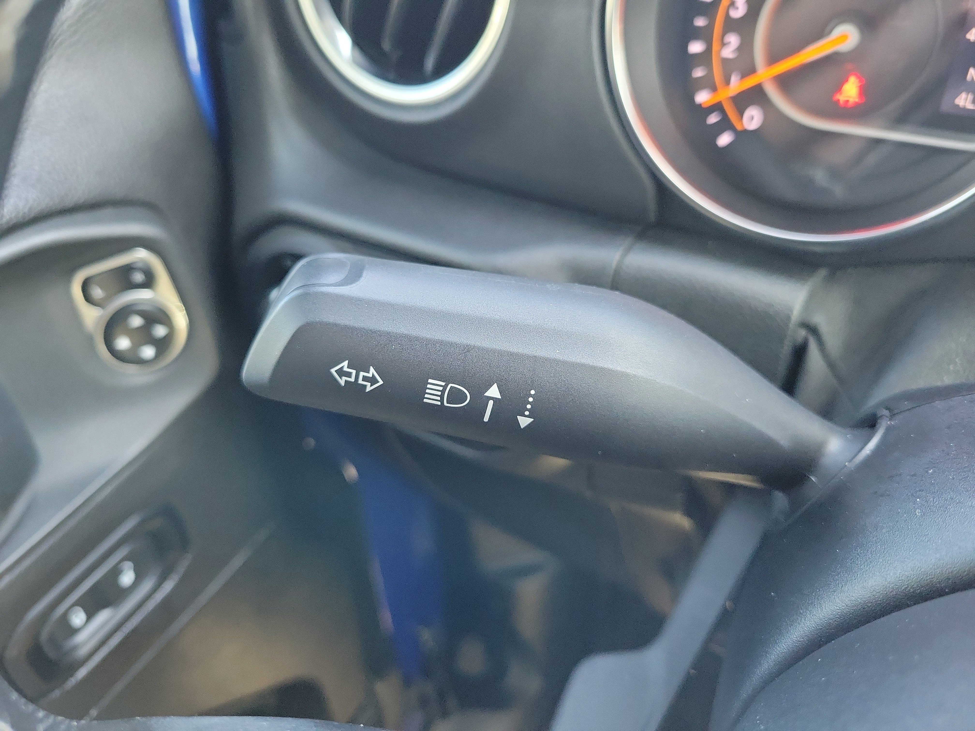 Used 2020 Jeep Wrangler Unlimited Sahara AWD/4WD image 29